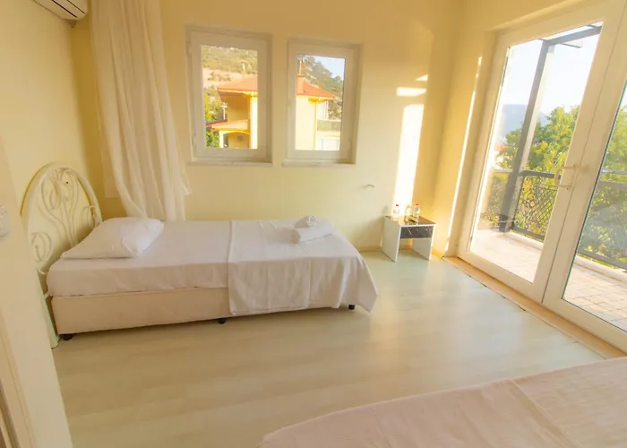 Uzumlu ヴィラ フェティエ