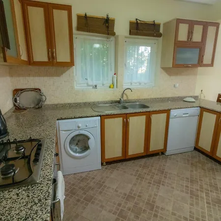 Uzumlu